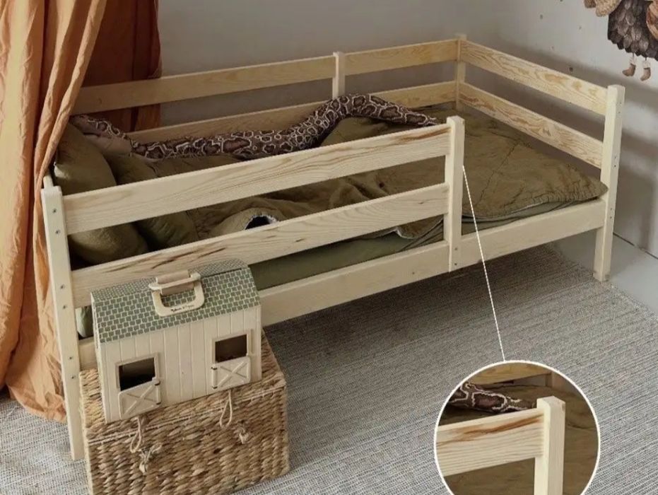 Кровать детская,