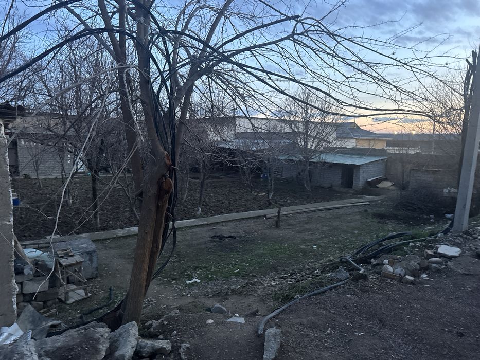 Yangi O‘zbekiston tomonda yer sotiladi Продаётся земельный участок