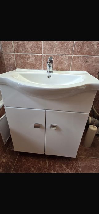 Măsuță living+dulap baie+chiuvetă