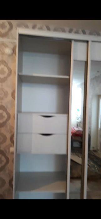 Продам шкаф-купе