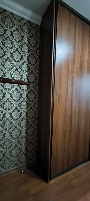 Продам постельный шкаф