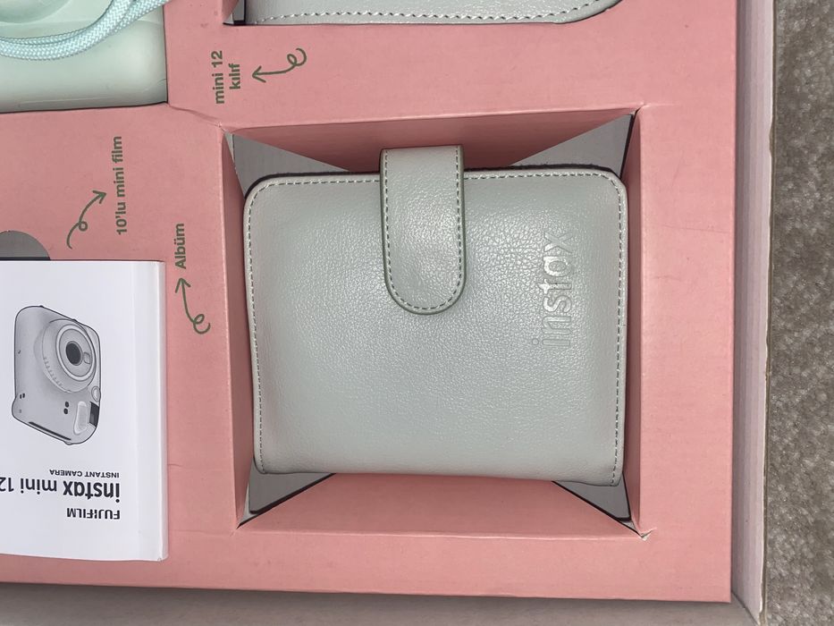 instax mini 12 camera