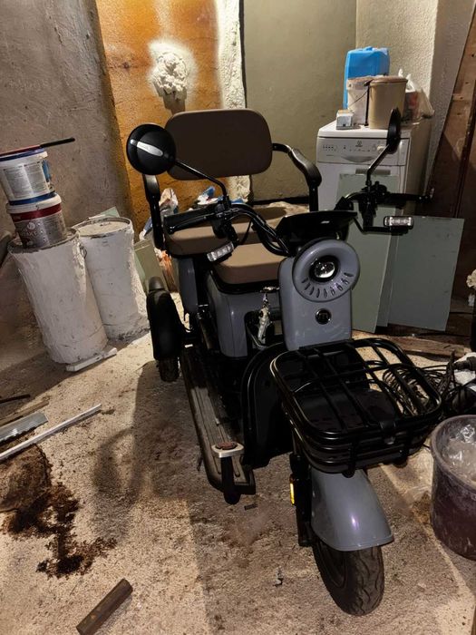 Продам электрон трицикл