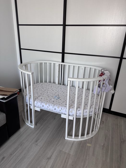 Детская кроватка-трансформер