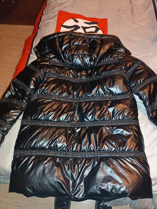 Дамско яке чисто ново