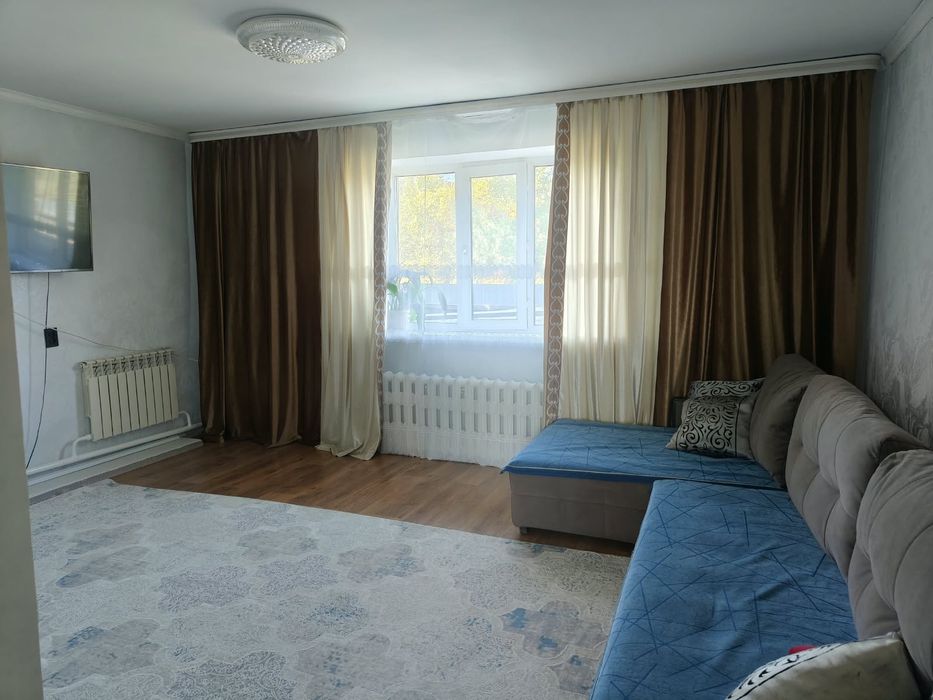 Продам 5 комнатную квартиру