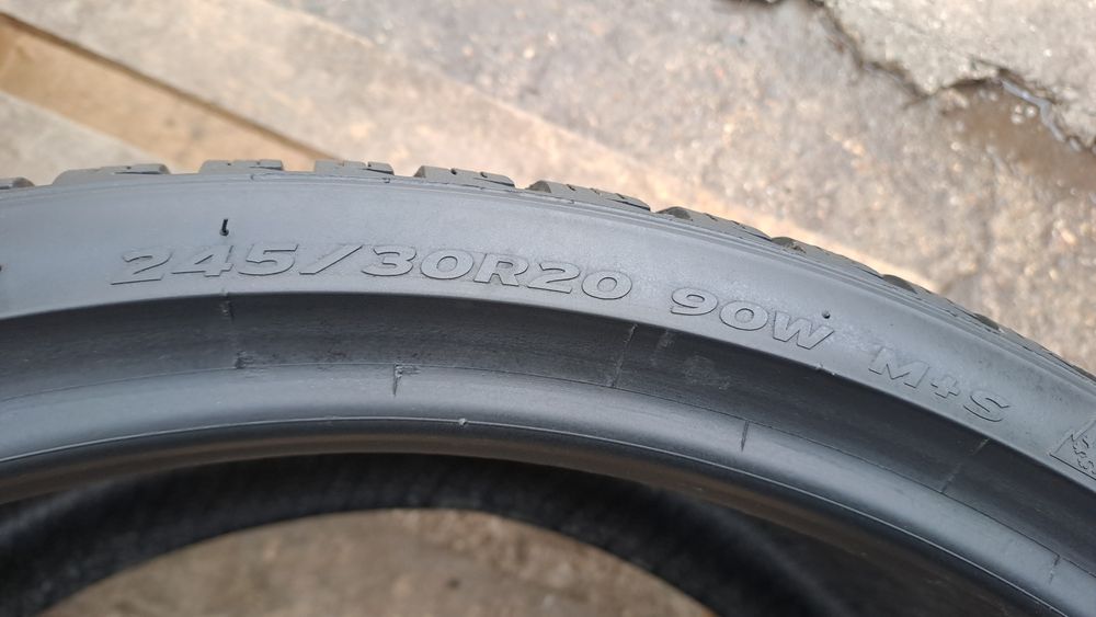 2бр. 245/30/20 Hankook Winter I cept evo 3