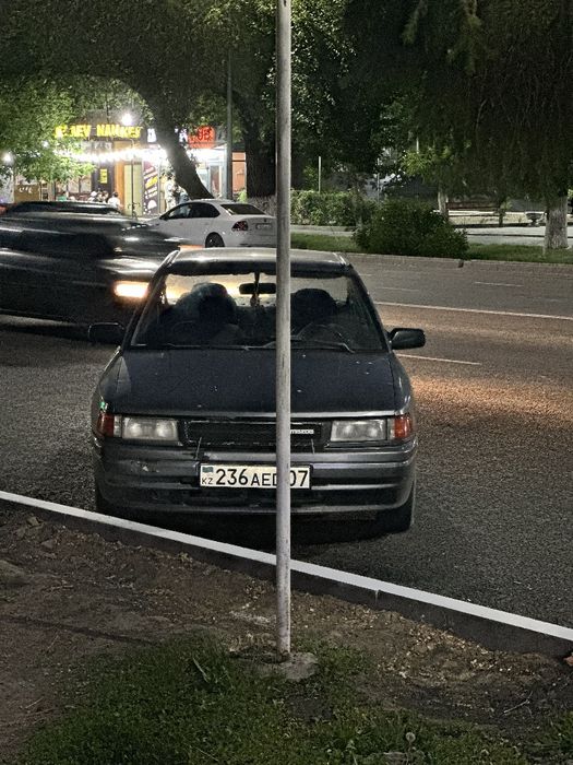 Продам Мазда 323