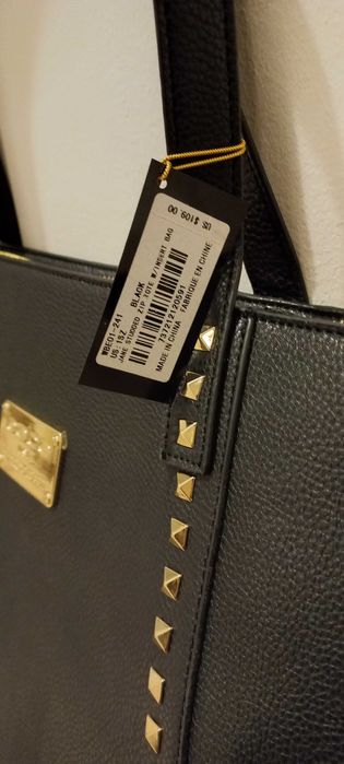 НОВА дамска кожена чанта Bebe