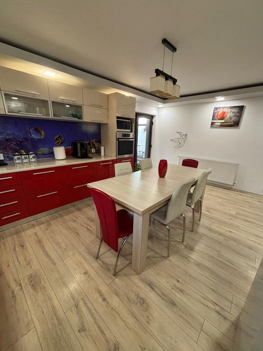 Vanzare casa moderna  mobilata utilata, Bacau 175.000 e negociabil