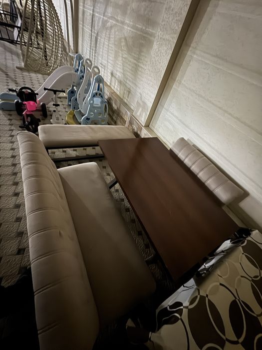 Кухонный уголок