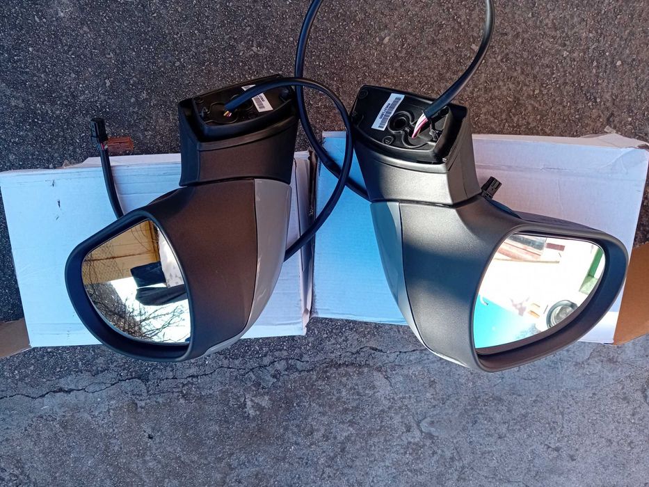 Огледало Пежо 207