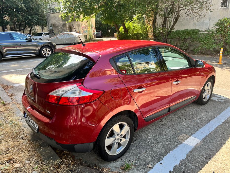 Vând Renault Megane 3 Dynamique,
1.4 TCe benzină, 130 CP