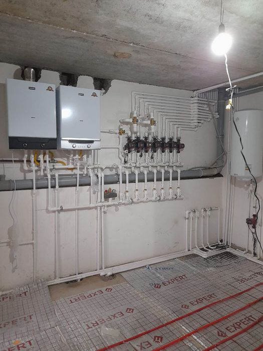 Профессиональный сантехник.Монтаж пластиковых труб, ГВС, ХВС.