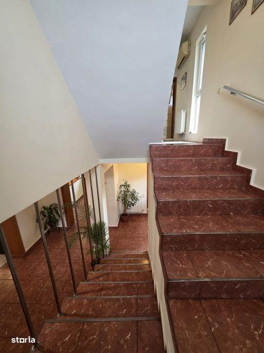 Vila Individuala /Piscina Proprie/Teren 2100 mp