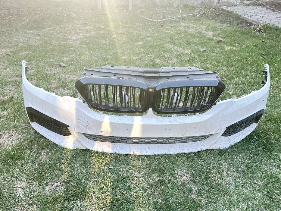 Передний бампер бмв g30 540i дорест 2019 года