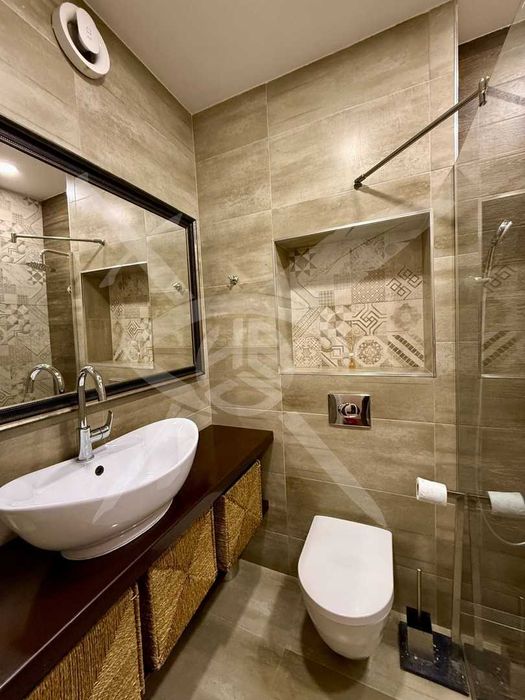 Дава се под наем Тристаен апартамент в София, Лозенец - 76 кв.м за 1097.01 € - Снимка #10