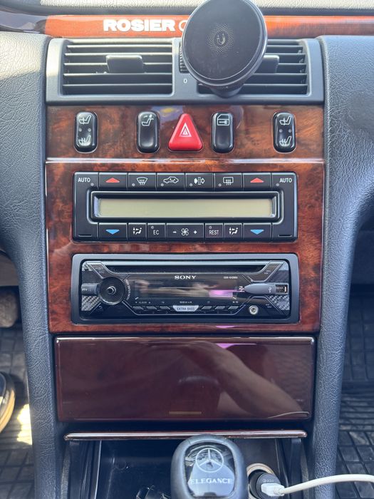 Рамка мерс w210