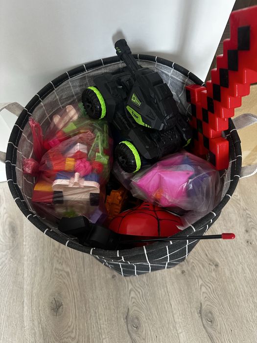 Игрушки для мальчика