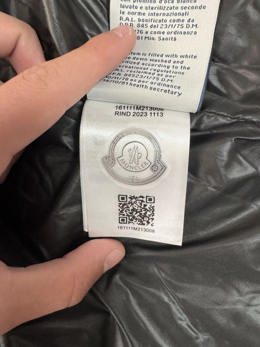 Грейка Moncler чисто нова .