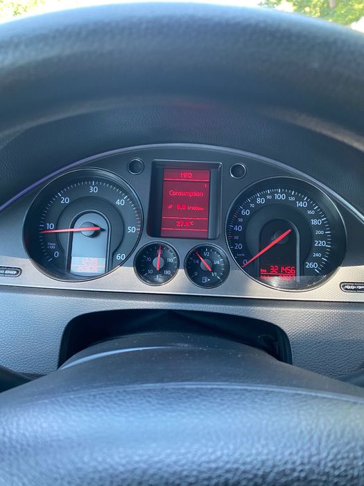 Vand VOLSKWAGEN passat B6 1.9