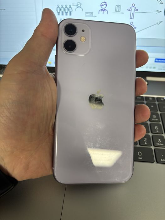 Iphone 11 идеальном состоянии