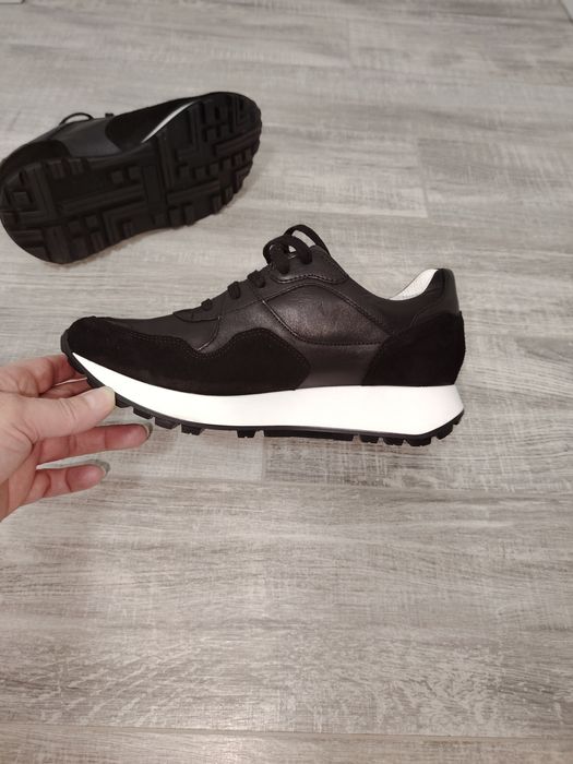 Pantofi din piele naturală, măr. 38