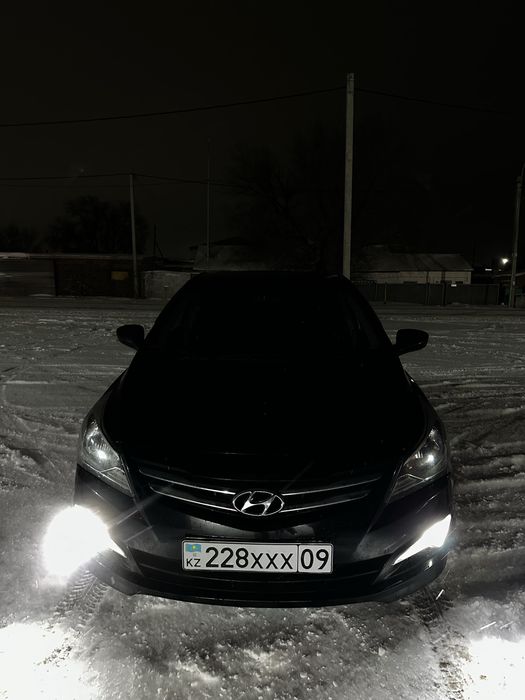 Хендай Солярис 2015г 1.6