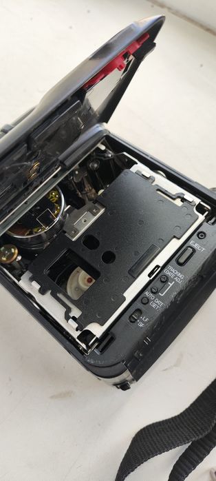 Видеокамера JVS.