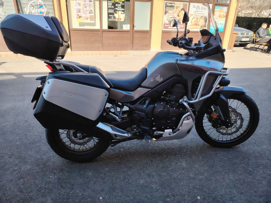 Vând Honda Transalp XL 750