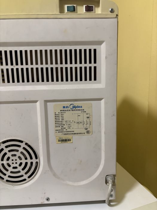 Продаю Диспенсер