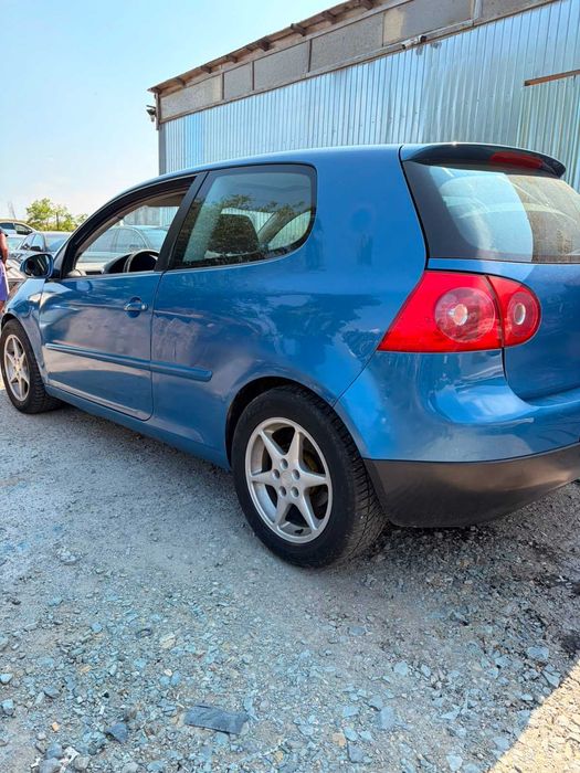 dezmembrari-dezmembrez volkswagen golf 5 2.0 fsi