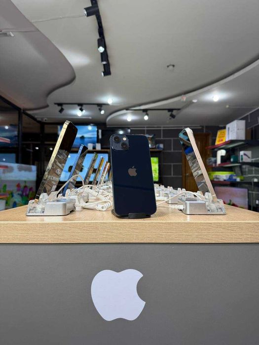 Телефон iPhone 13 128 GB/Айфон 13 128ГБ