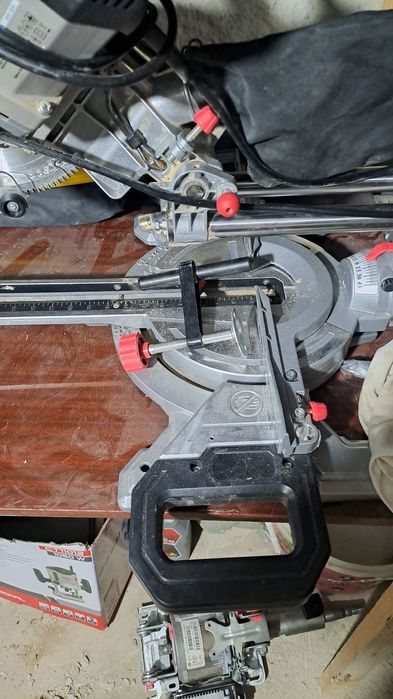 Торцовый ара сатылады.