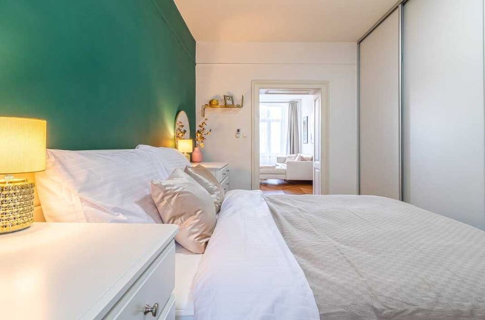 Дава се под наем Двустаен апартамент в Пловдив, Тракия - 59 кв.м за 255 € - Снимка #1