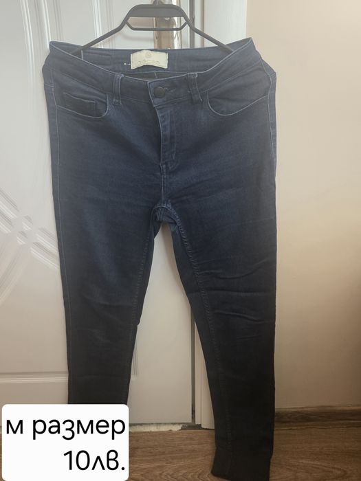 Дамски дънки размер М