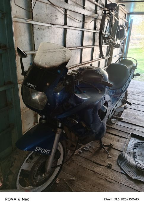 Suzuki Katana 600