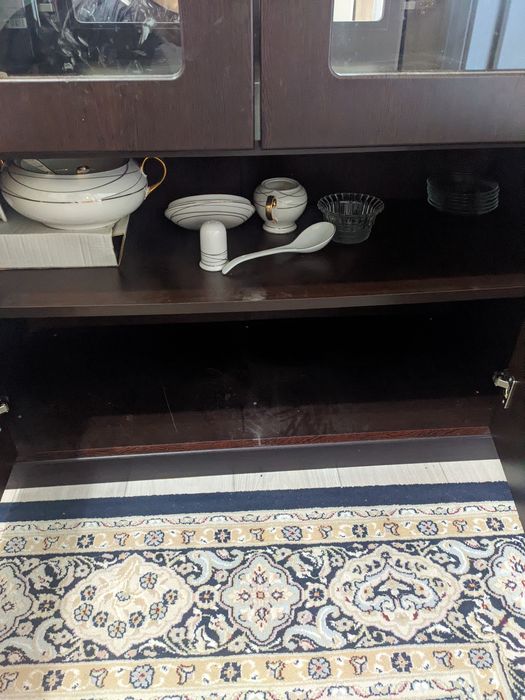 Срочно продается шифоньер