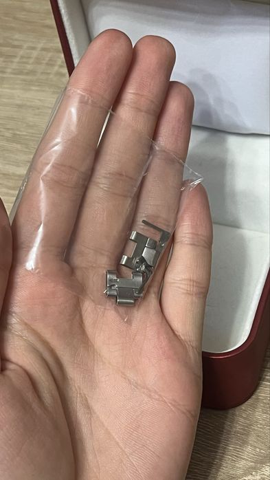 часы кварцевые casio розового цвета