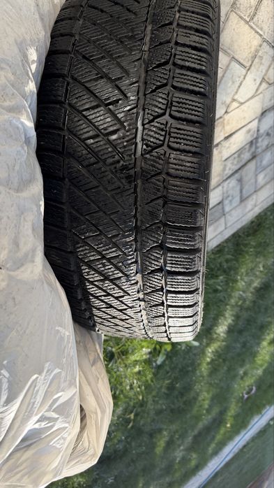 Зимние шины Haida 245/45R19