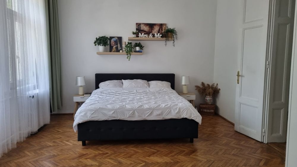 Proprietar vând casa 460 mp str. Bogdan Petriceicu Hasdeu