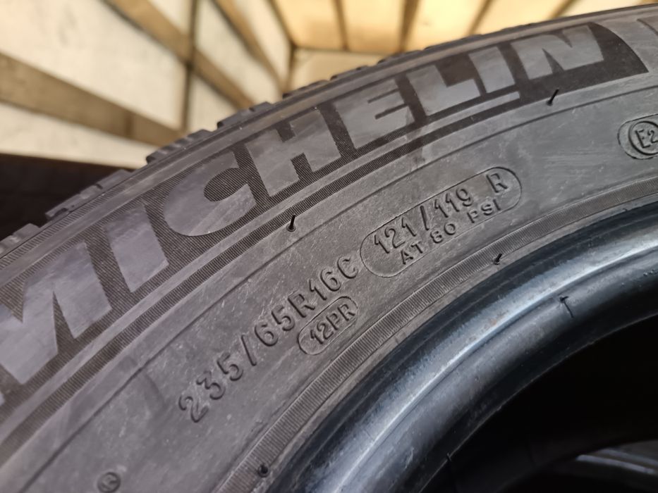 Anvelope MS iarna 235 65 16c Michelin 2024 5mm indice 121/119
