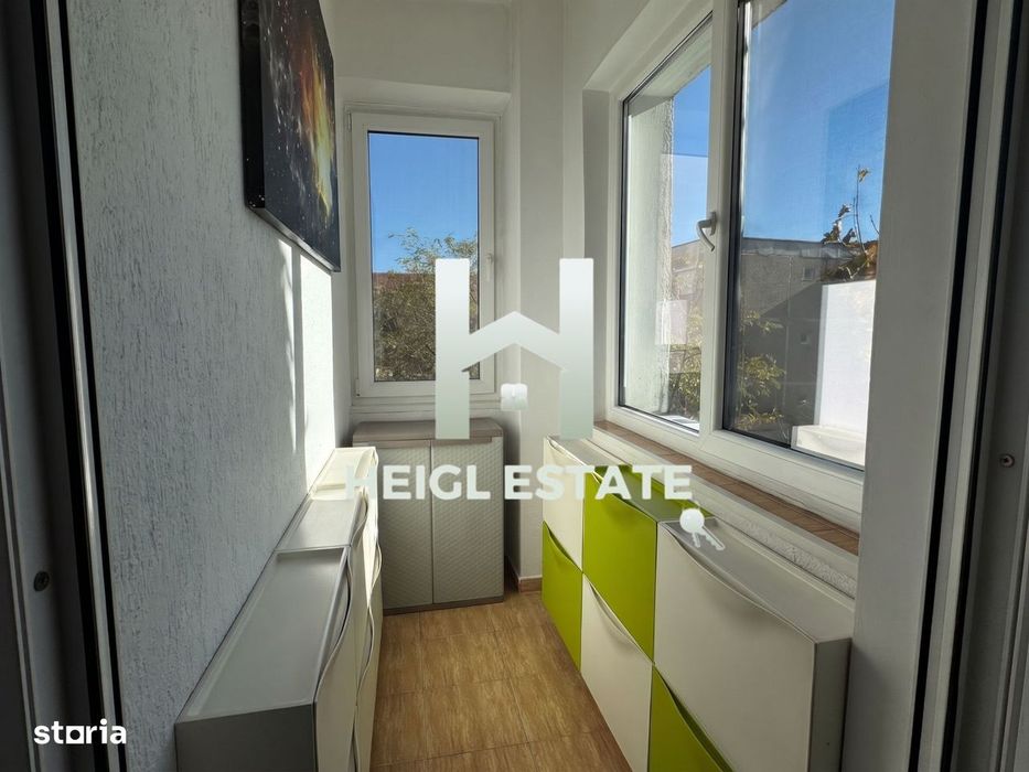 Apartament cu 3 camere si parcare privata, zona Torontalului, Lângă VO