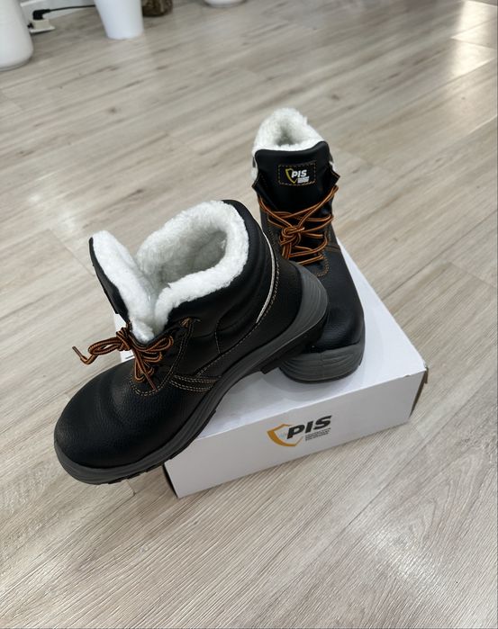 Зимние ботинки хорошие