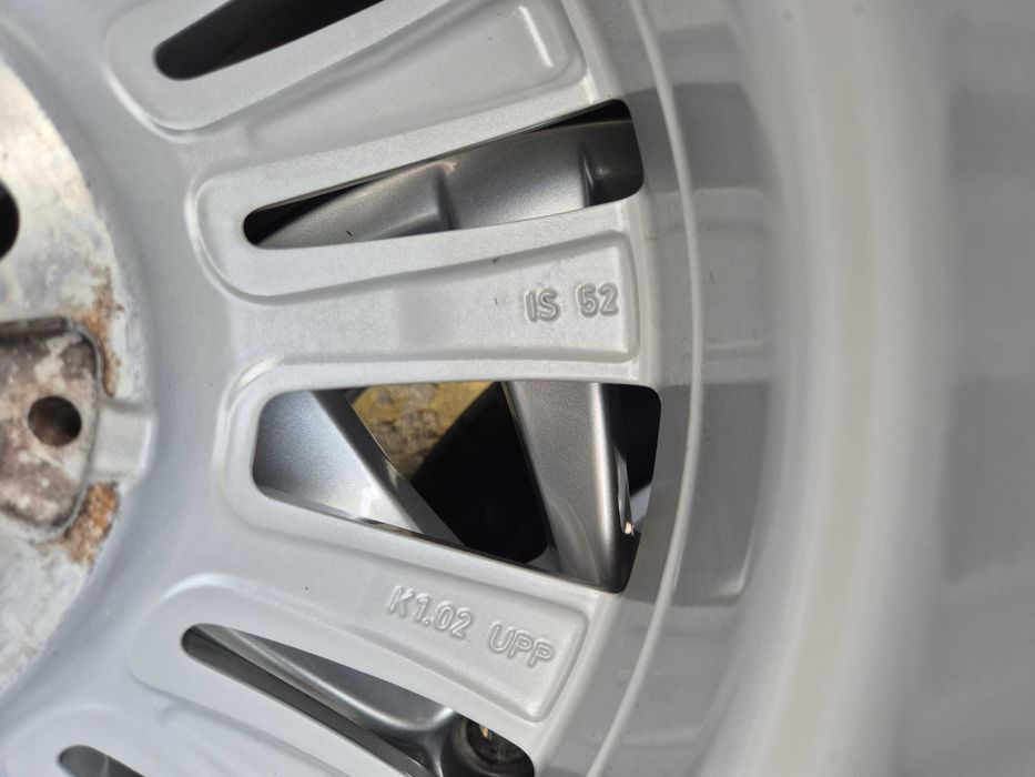 Roti Jante Anvelope VARA 5x112 205/60/16 OE Skoda Octavia Superb