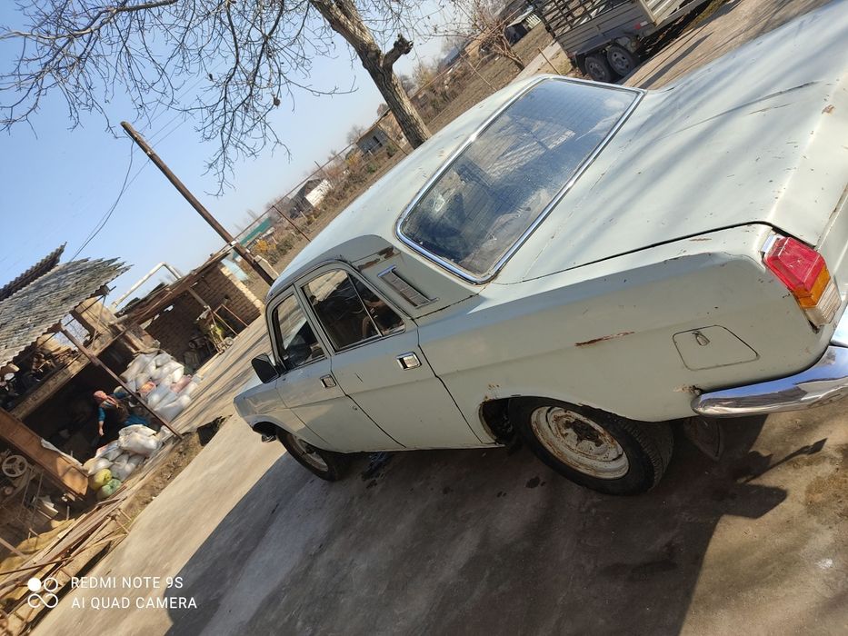 Tayyor pul topar moshina