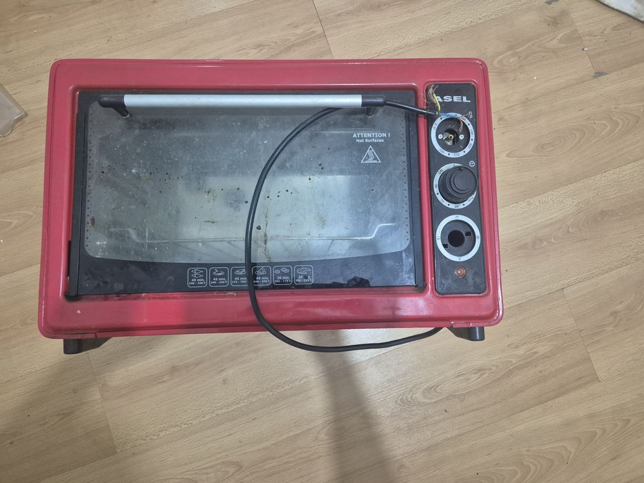 Отдам даром духовку Asel