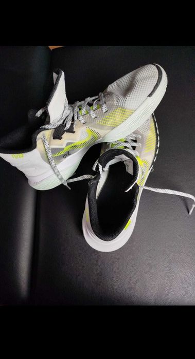 Nike Kyrie Flytrap 5