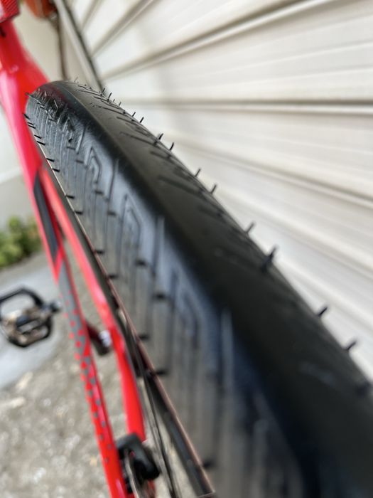 Карбонов Велосипед Specialized Sirrus - L размер - Висок клас
