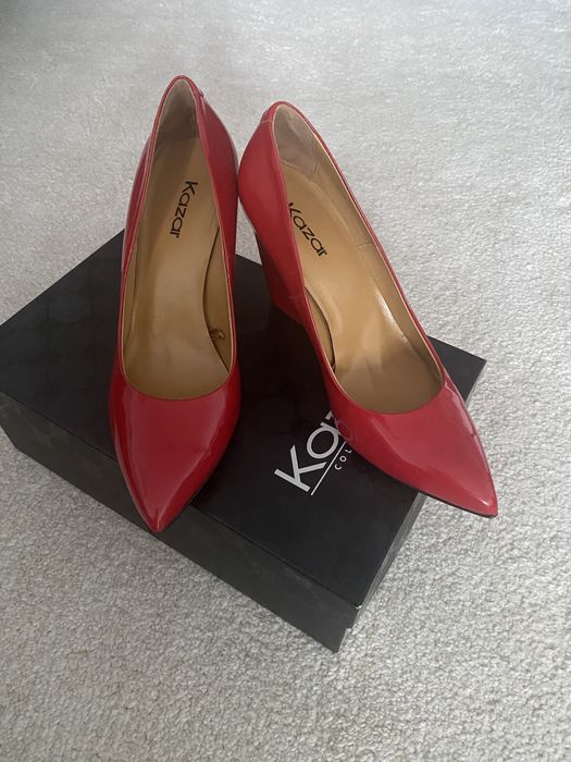 Pantofi ultra eleganti